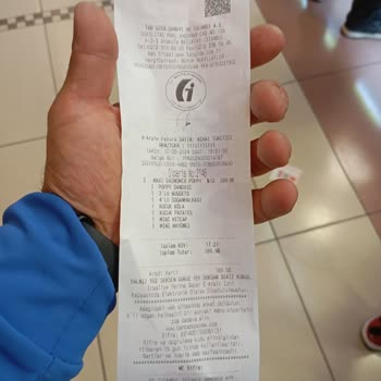 Popeyes Şikayetçiyim. Lütfen Bu Durumla İlgilenmenizi Rica Ediyorum. Çünkü