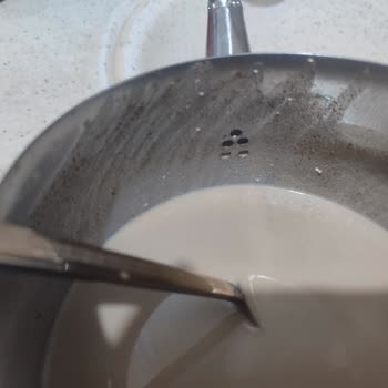 Pınar Et ve Süt Bozuk Süt Ürünü