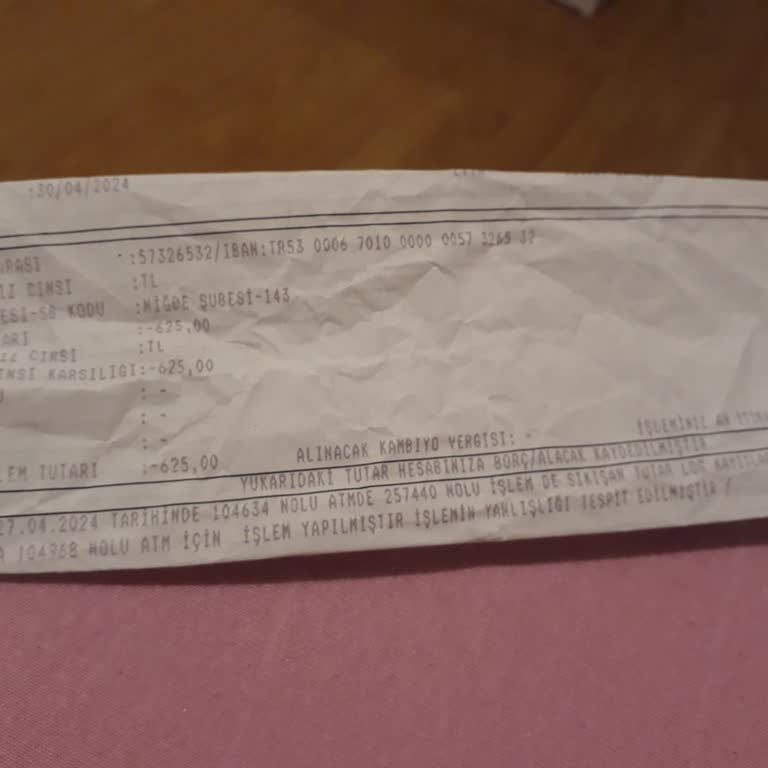 Yapı Kredi Bankası ATM Ye Sıkışan Paramı Eksik Verdi.