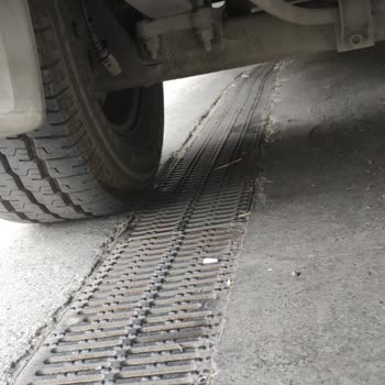 Volkswagen Otomobil Servisinde Yaşanan İşçilik Ve Parça Sorunu