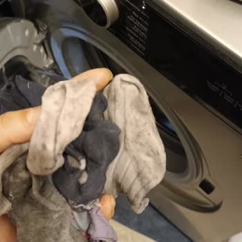 Cmi 97202 G Wi-Fi Vestel 9 Kg Makine Asla Düzgün Çalışmıyor.