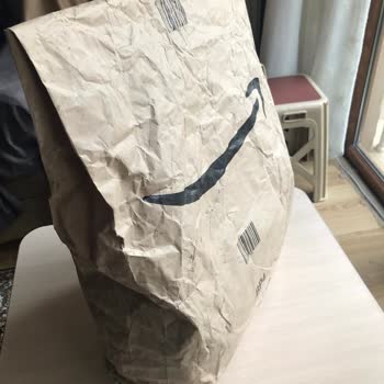 Amazon Ve DHL Kargo Şikayet