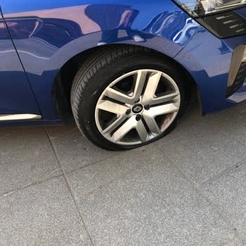 TikTak Kirala Kiralık Araçta Lastik Patlaması Ve Müşteri Hizmetleri Mağduriyeti