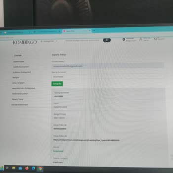 Kombingo Ürünümü 11 Gündür Kargolamadı. Mesajlarıma Cevap Vermedi