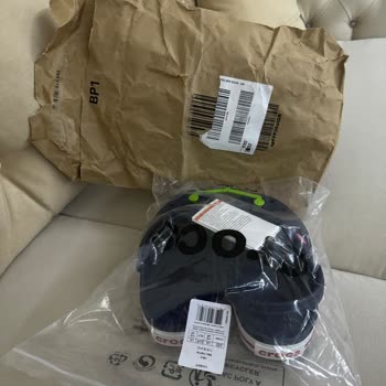 Amazon Hediye Paketi İçin Bedel Alıyor Ama Göndermiyor.
