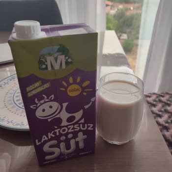Migros Laktozsuz Süt Pembe Çıktı Neden