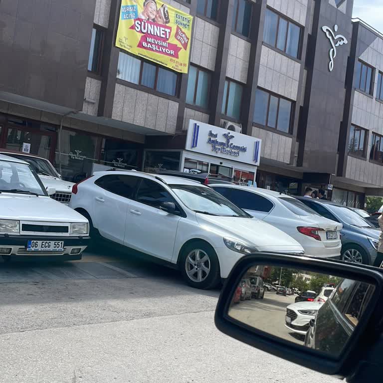 Ankara Cerrahi Tıp Merkezi Saç Ekim Merkezi Randevu Saatinde İletişim Sorunu Ve Bekletilme