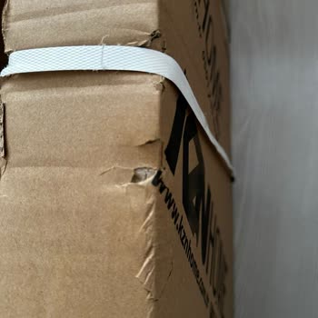 Yurtiçi Kargo'nun Teslim Alınmadan Fırlatıp Kaçtığı Kargodaki Hasar!