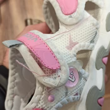 Vicco'dan Aldığım Sandalet 10 Günde Bozuldu