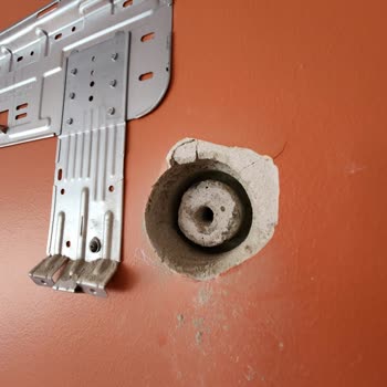 Beko Klima Kurulum Yapılmadı Duvarı Delmeye Üşeniyorlar Pişmanlıktır.