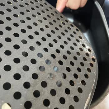 Kumtel Airfryin İçi Paslanıyor