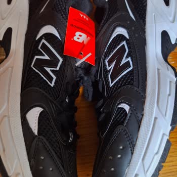 Sneakersepeti.com Üretim Hatalı Ayakkabı Göndermiş