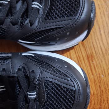 Sneakersepeti.com Üretim Hatalı Ayakkabı Göndermiş