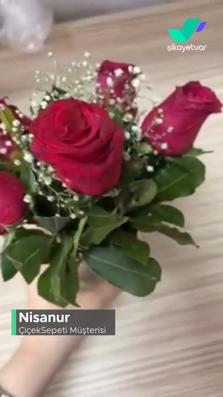 Çiçek Sepeti Çürüyen Çiçekleri Gönderiyor videonun kapak resmi