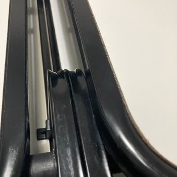 Doğtaş Mobilya Lova Baza Kalitesiz Lehim Ve İç Metal Desteklerin Birbirine Çarpması