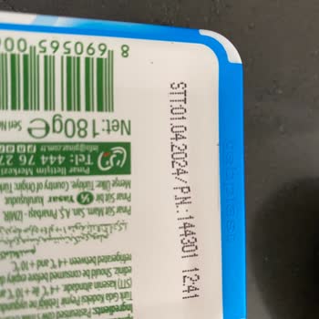 Şok Marketler Tarihi Geçmiş Peynir