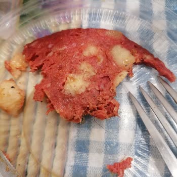 Köfteci Yusuf Sucuktan Kıl Çıktı