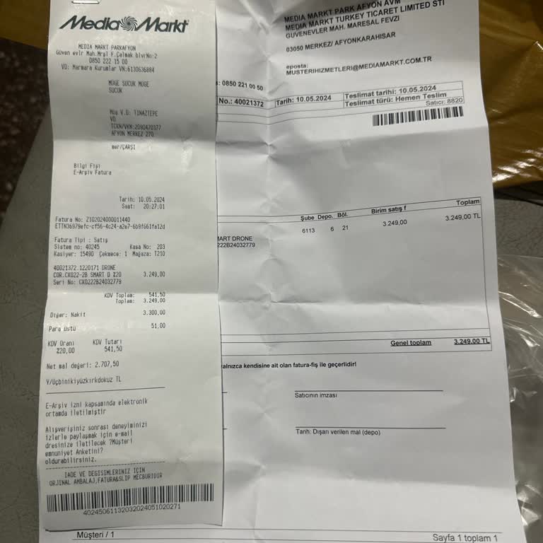 Media Markt Ve Corby Drone Müşteriyi Aralarında Rezil Etmeleri