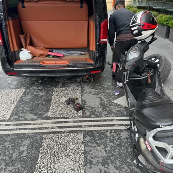 Doubletree By Hilton İstanbul Esentepe Bellboy Arabamı Çarptı