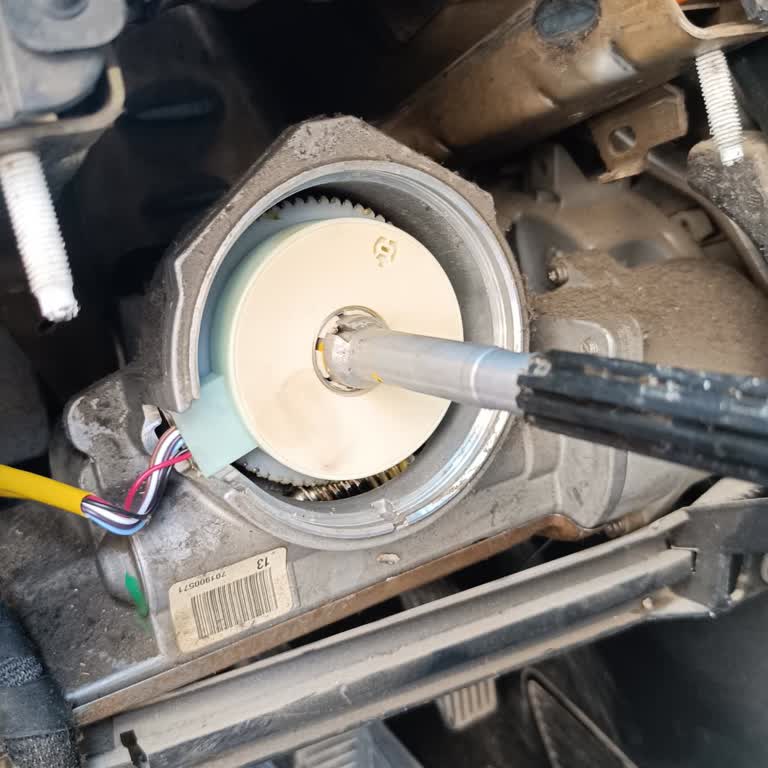 Fiat Grande Punto Direksiyon Kitlenmesi