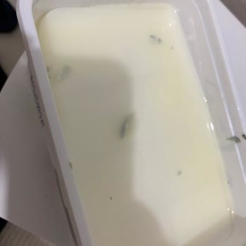 Pınar Et ve Süt Marketten Alınan Peynir Ürününde Yaşanan Sorun