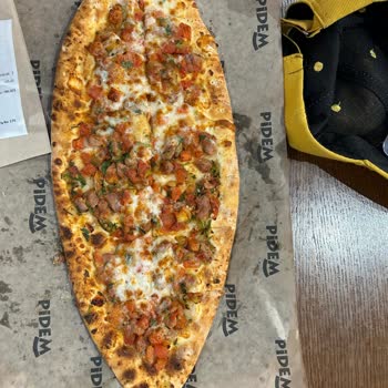 İzmir İstinyePark Pidem Kaliteyi Çok Bozmuş