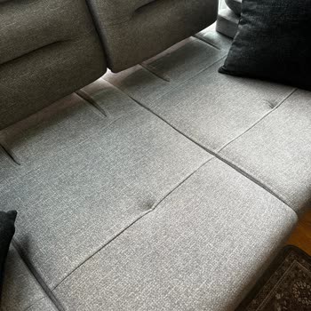 Engince Yaşam Alanları Mobilya Rengindeki Solma Ve Servis Hüsranı