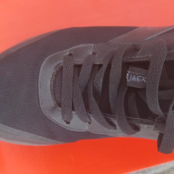 Lumberjack Marka Spor Ayakkabı Hatalı Ürün