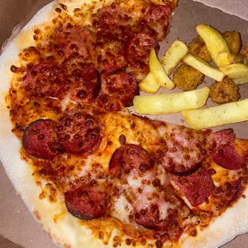 Domino's Pizzadan Söylediğim Ürün Eksik Soğuk Ve Taş Gibi Geldi