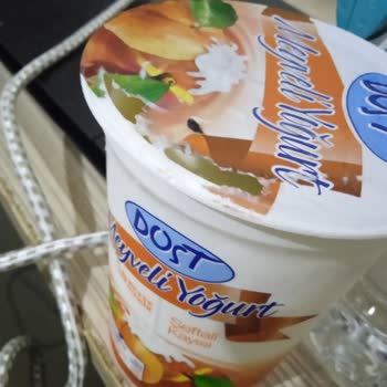 BİM Dost Meyveli Yoğurdu Fare Yemiş