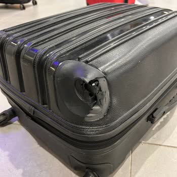 Pegasus Uçuşumda Valizim Kırıldı.