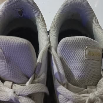 Deichmann Alınan Adidas Ayakkabı Mağduriyeti
