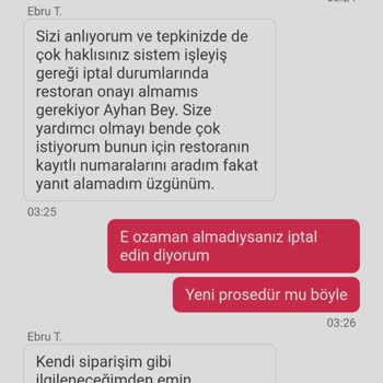 Domino's Pizza Restaurant Kapalı Sipariş Hazırlanıyor Diyor.