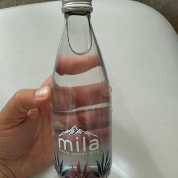 Mila Su İçerisindeki Garip Parçalar Ve Firma İlgisizliği