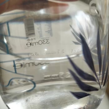 Mila Su İçerisindeki Garip Parçalar Ve Firma İlgisizliği