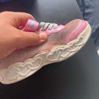 Skechers Pişmanlığı Mağdur Etti