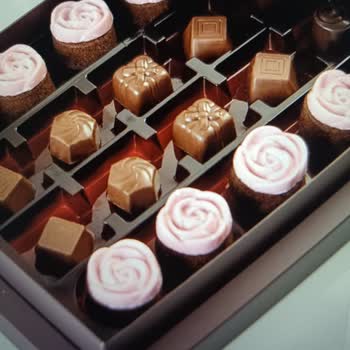 Çiçek Sepeti Ambalajsız Gıda Teslimatı