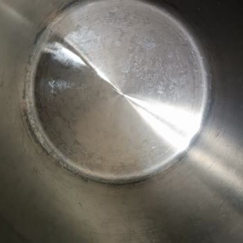Fissler Düdüklü Tencerede İlk Kullanımda Renk Değişikliği Ve Yanık İzi