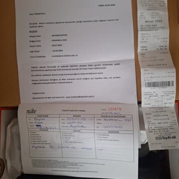 Nike Kalitesi Kötü Değişimi Ya Da İadesinin Sağlanması
