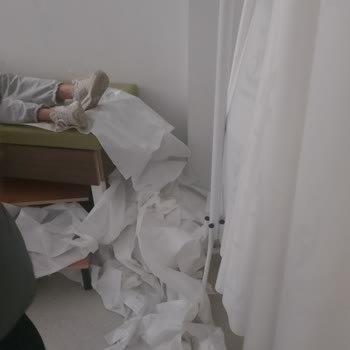 Muğla Sıtkı Koçman Üniversitesi Eğitim ve Araştırma Hastanesi Bu Şekilde Bir Hastanede Kimse İyileşemez