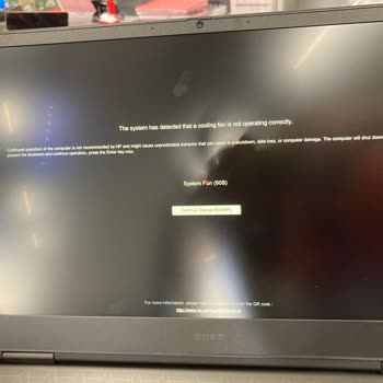 Media Markt Arızalı Bilgisayar Sattı İade Almıyor!