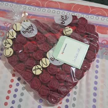 Çiçek Sepeti Canım Anneme Kek Buketi Mağduriyetim