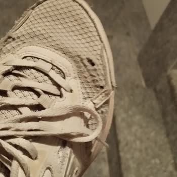 Skechers Ürününün Arkasında Durmuyor