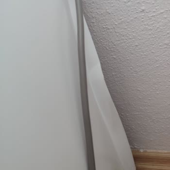 Uğur Soğutma Hasarlı Teslim Edilen Buzdolabı Yenisiyle Değiştirilmiyor.