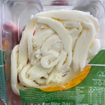 A101 Tarabya Peynirin İçinden Kıl Çıktı