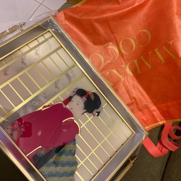 Madame Coco Değişimden Vazgeçtiğim Ürünü Geri Alabilmek İçin Para Talep Ettiler