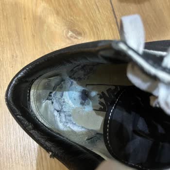 Sportive İç Astarda Parçalanma Ve Taban Patlaması