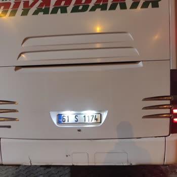 Yeni Diyarbakır Seyahat Muavin Tavır Ve Hareketlerindeki Sıkıntı