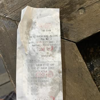 Kent Meydanı AVM Usta Dönerci Döneri Kokuyor Sosu Ekşi