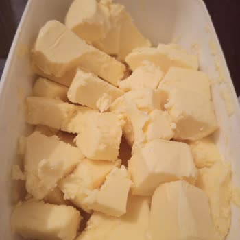 Teksüt Tereyağı Tadı ve Kokusu Çok Kötü